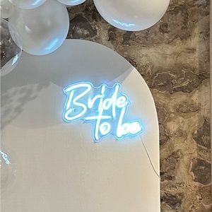 Bride to Be Neon Sign